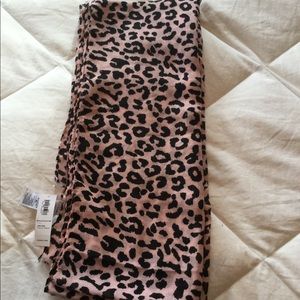 Old Navy Pink Animal Print Scarf NWT